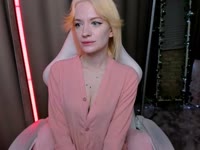 My name is Luna. I am a sociable and cheerful girl. I am looking for new acquaintances and fun)