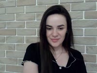 I am a sweet, open and sociable girl who loves to have fun and remember it forever.