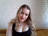 I’m a calm, open-minded and positive person who enjoys meaningful conversations and genuine connections. I appreciate respect, kindness and good energy. I’m easy to talk to, attentive, and I like creating a comfortable, relaxed atmosphere where people feel welcome and appreciated.