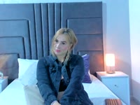 I am a shy but extremely sensual and naughty woman... I love to reach the limits and explore them, I will make you feel so good that you will always have me in your head and you will want to come back to me again and again