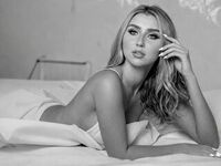 camgirl sexchat AyannaSun