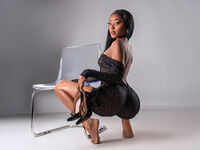 live webcam model EmyBlaer