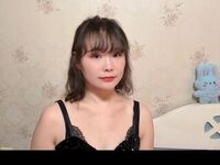 topless camgirl KeYuanYuan