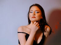 free nude webcam KiraClair