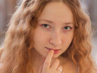 cam girl webcamsex MadgeRemerez