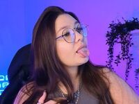 camgirl masturbating with sex toy VanessaEverhart