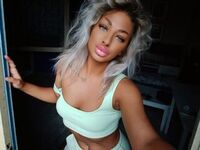 camgirl playing with dildo VickyChase