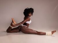 masturbating cam girl YaraDavis