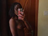 live teaser webcam HollyBeatrix