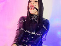 bdsm cam girl live sex show DonatellaMyllo