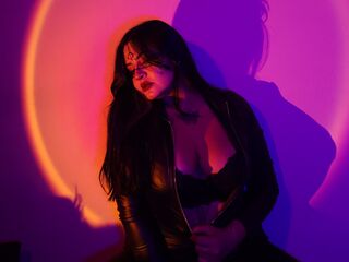 camgirl bdsm live cam KazandraGomez