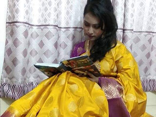 topless girl AllenaTaylor