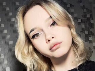 adult video chat room AlmaLonabaugh