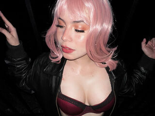 cam girl masturbating with dildo AmelieStart