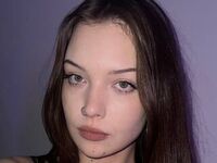 webcam girl AmilyUiUi