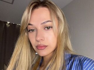 nude gamgirl AnnaSiren
