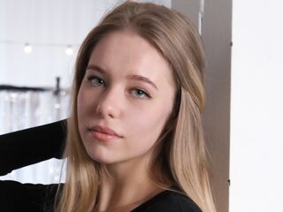 free video chat AnnetteMajid