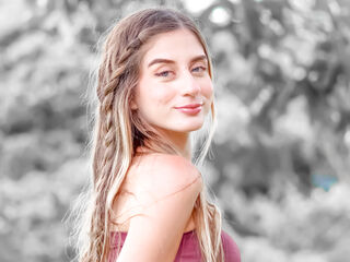 camslut topless AnyaKursov