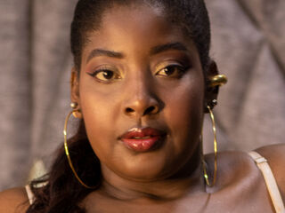 livecam AprilSterling