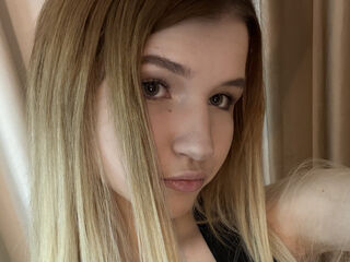 naughty camgirl photo AraPosey