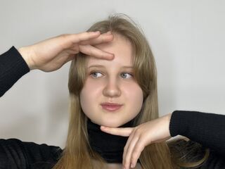 free live cam ArmindaMerry