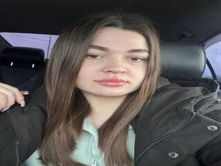naked camgirl AvelineMyst