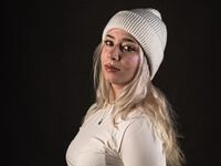 free chatroom BeckyThaissa