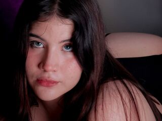 hot cam whore BiancaField