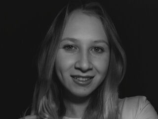 nude cam girl picture BlanchTrotz