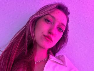 adult cam chat room BrandieBeninati