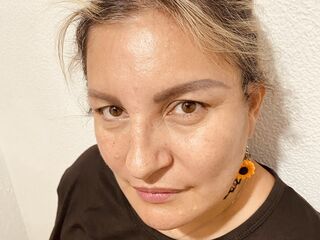 jasmin live show CarolinaCruss