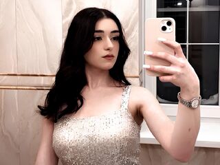 sexy cam girl CarriMaclachlan
