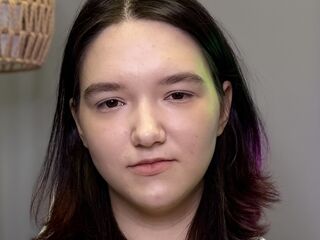 chat room webcam photo CecilleBonavita