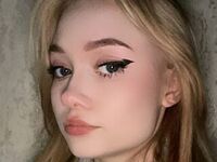 nude camgirl picture CecilyBurnard