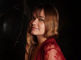 hot cam CharlotBlonde