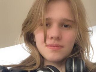 cam girl showing tits ChristieDemaline