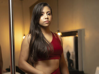 webcam bitch chatroom CloheBell