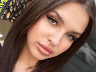naked webcam girl video CoraLennox