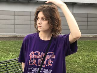 naked webcamgirl photo CorinneKeidong