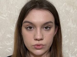 camslut webcam video DwanaNewtown