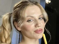 naked girl with live cam masturbating Eden