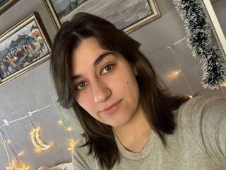 naked webcam girl EllieMiller