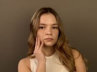 cam girl chatroom ElmerRoche