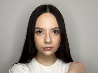 naked cam EmikoTriana