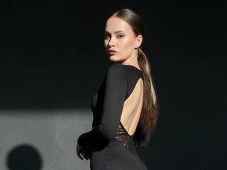 jasmin chat EmilyGiffin