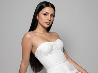 free nude live show EmmyRouss