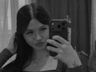 naked girl with webcam fingering ErnaBeuter