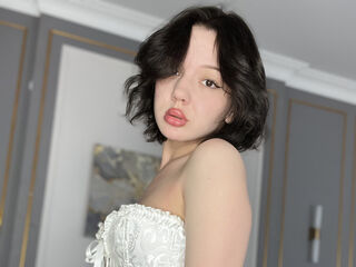 camslut naked EvelinWood