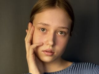 nude cam photo EvelinaMoorina