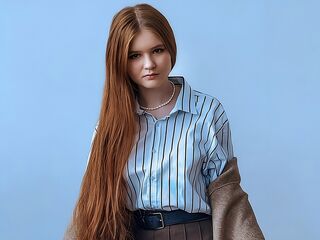 Kinky webcam girl GwynBujarski